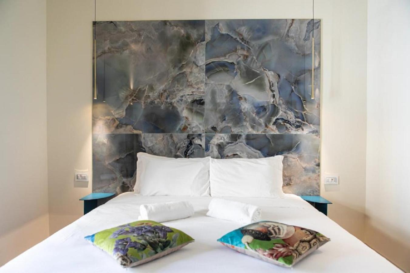 Bhr Cavour 150 Hotel Rome Exterior photo
